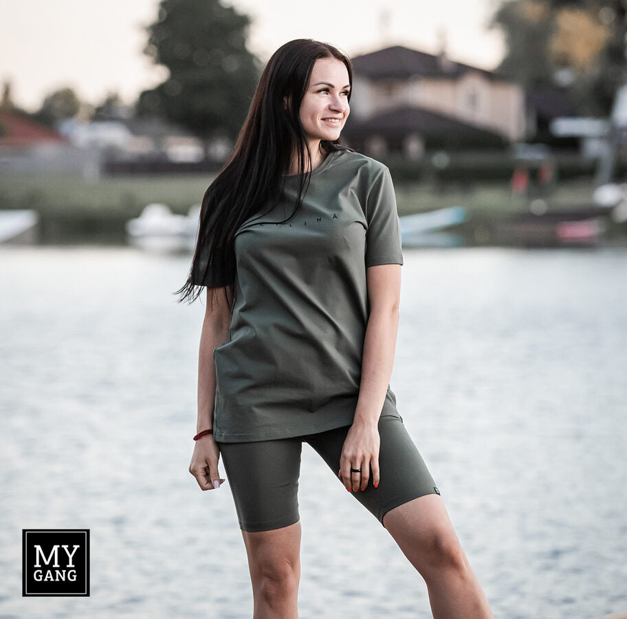 Oversize T-Shirt with shorts